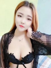 甜美小少妇