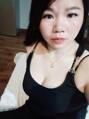 操性感大奶女孩