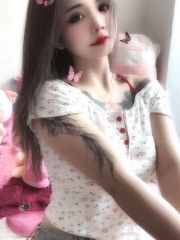 纹身性感风骚小太妹