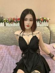 舌功很厉害的金平少妇