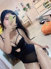 小骚妹制服多多能吸会夹