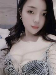 大战闷骚大胸御姐